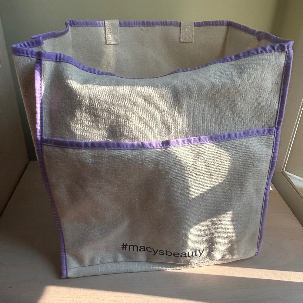 New Macy’s Crème & Lavender Linen- Like Tote w/ Outside Pocket